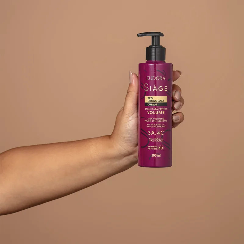 Creme para Pentear Volume Siàge Pro Cronology Curvas 300ml